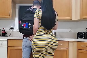 Beamy Rump STEPMOM CANT GO OUT WITH CORONAVIRUS LOCKDOWN SO SHE Penetrates HER Son-in-law